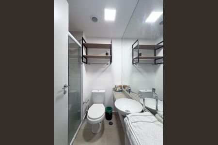 Studio para alugar com 24m², 1 quarto e 1 vaga Studio para alugar com 24m², 1 quarto e 1 vagaBanheiro