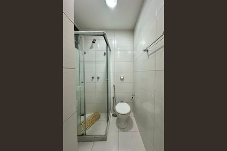 Apartamento à venda com 180m², 4 quartos e 1 vagaBanheiro da Suíte 2
