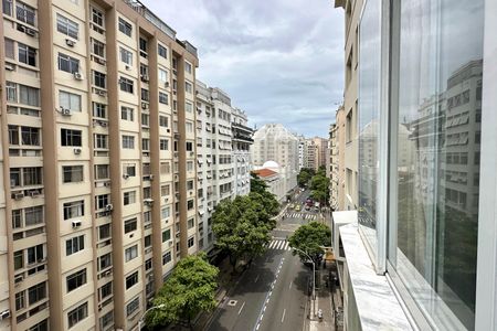 Apartamento à venda com 180m², 4 quartos e 1 vagaSala