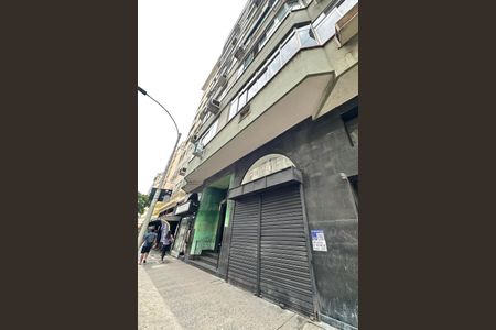 Apartamento à venda com 180m², 4 quartos e 1 vagaFachada