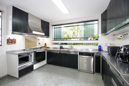 Casa à venda com 800m², 4 quartos e 10 vagasCozinha