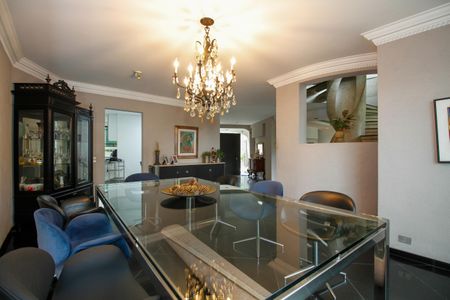 Sala de Jantar de casa à venda com 4 quartos, 800m² em Sumaré, São Paulo