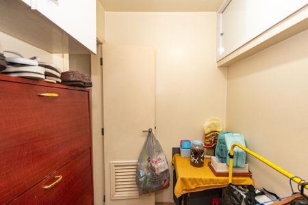 Apartamento à venda com 220m², 4 quartos e 3 vagasQuarto de serviço