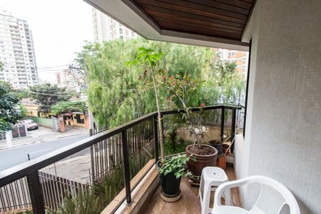 Apartamento à venda com 220m², 4 quartos e 3 vagasVaranda da sala