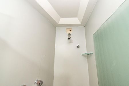 Apartamento à venda com 220m², 4 quartos e 3 vagasBanheiro da suíte 2