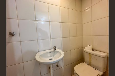 Apartamento para alugar com 164m², 2 quartos e 3 vagasBanheiro de Serviço