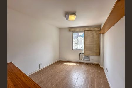 Apartamento para alugar com 164m², 2 quartos e 3 vagasQuarto 2