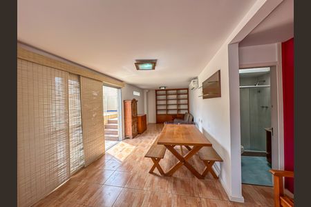 Apartamento para alugar com 164m², 2 quartos e 3 vagasCobertura