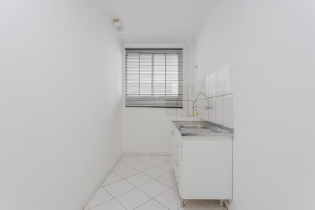 Apartamento à venda com 83m², 1 quarto e sem vaga Apartamento à venda com 83m², 1 quarto e sem vagaCozinha