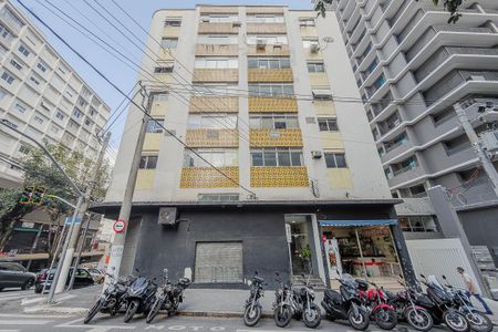 Apartamento à venda com 83m², 1 quarto e sem vaga Apartamento à venda com 83m², 1 quarto e sem vagaFachada
