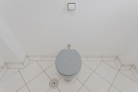 Apartamento à venda com 83m², 1 quarto e sem vaga Apartamento à venda com 83m², 1 quarto e sem vagaBanheiro