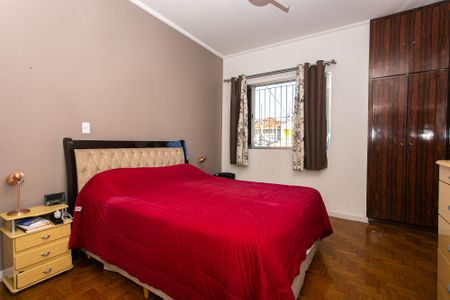 Casa à venda com 154m², 3 quartos e 2 vagas Casa à venda com 154m², 3 quartos e 2 vagasQuarto 1