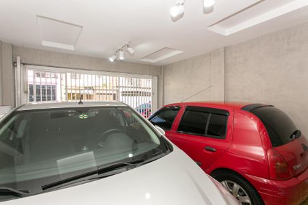 Casa à venda com 154m², 3 quartos e 2 vagas Casa à venda com 154m², 3 quartos e 2 vagasGaragem