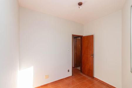Quarto 1 de apartamento à venda com 3 quartos, 70m² em Heliópolis, Belo Horizonte