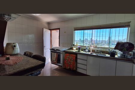 Casa à venda com 417m², 3 quartos e 6 vagasCozinha 