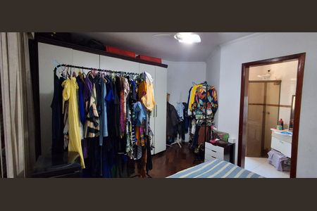 Casa à venda com 417m², 3 quartos e 6 vagasSuíte 1