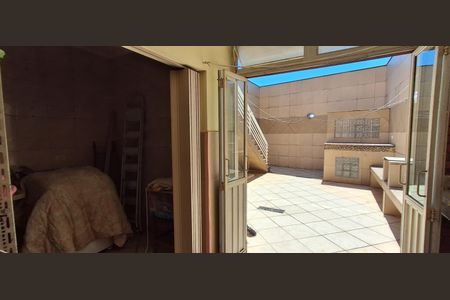 Casa à venda com 417m², 3 quartos e 6 vagasÁrea de Serviço 