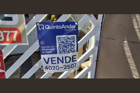 Casa à venda com 417m², 3 quartos e 6 vagasPlaquinha 