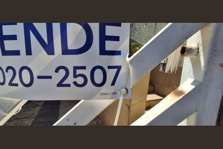 Casa à venda com 417m², 3 quartos e 6 vagasCódigo plaquinha ZNHJ-1398