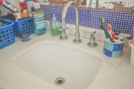 Casa à venda com 250m², 3 quartos e 4 vagas Casa à venda com 250m², 3 quartos e 4 vagasBanheiro da Suíte