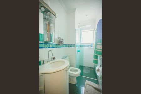 Casa à venda com 250m², 3 quartos e 4 vagas Casa à venda com 250m², 3 quartos e 4 vagasBanheiro Social