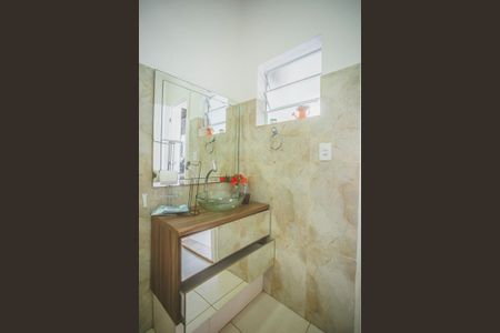 Casa à venda com 250m², 3 quartos e 4 vagas Casa à venda com 250m², 3 quartos e 4 vagasÁrea Externa