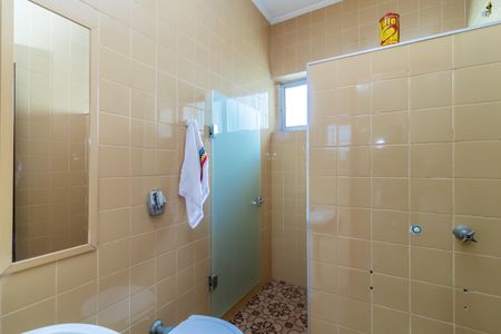 Casa à venda com 220m², 3 quartos e 3 vagas Casa à venda com 220m², 3 quartos e 3 vagasGaragem - Banheiro