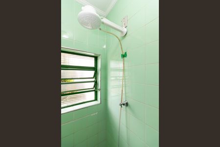 Casa à venda com 220m², 3 quartos e 3 vagas Casa à venda com 220m², 3 quartos e 3 vagasBanheiro de Serviço