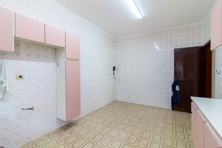 Casa à venda com 220m², 3 quartos e 3 vagas Casa à venda com 220m², 3 quartos e 3 vagasCozinha