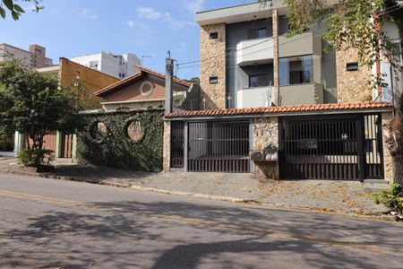 Apartamento para alugar com 88m², 2 quartos e 2 vagasFachada