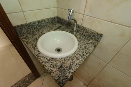 Apartamento para alugar com 88m², 2 quartos e 2 vagasBanheiro da Suíte - Pia