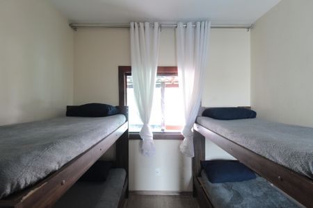 Casa para alugar com 450m², 4 quartos e 5 vagasQuarto 2