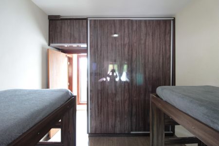 Casa para alugar com 450m², 4 quartos e 5 vagasQuarto 2