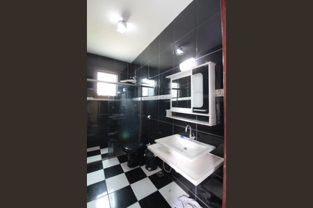 Casa para alugar com 450m², 4 quartos e 5 vagasBanheiro da Suíte