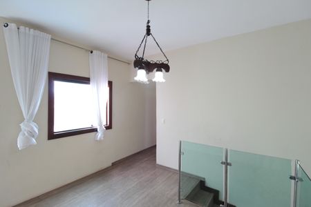 Casa para alugar com 450m², 4 quartos e 5 vagasHall