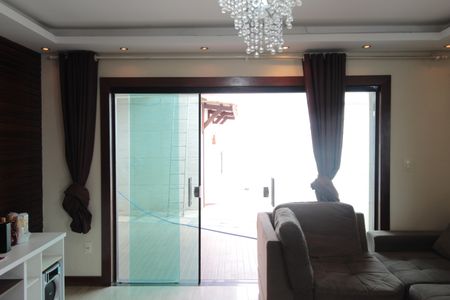 Sala de casa para alugar com 4 quartos, 450m² em Europa, Belo Horizonte