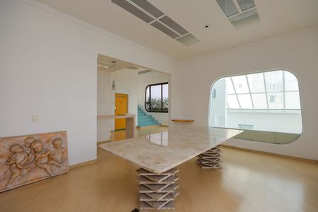 Apartamento à venda com 477m², 4 quartos e 5 vagas Apartamento à venda com 477m², 4 quartos e 5 vagasCobertura