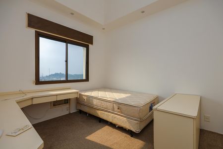 Apartamento à venda com 477m², 4 quartos e 5 vagas Apartamento à venda com 477m², 4 quartos e 5 vagasSuíte 2