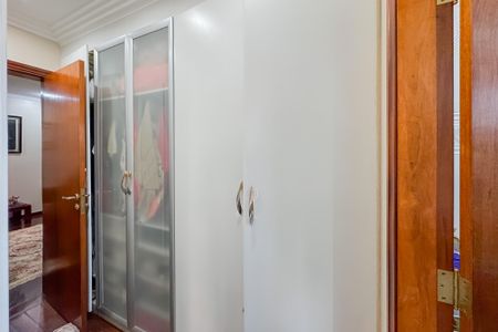 Apartamento à venda com 202m², 3 quartos e 4 vagasCloset da suíte 3