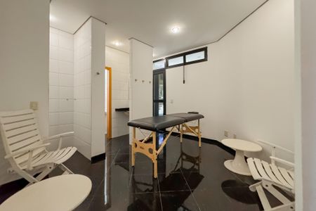 Apartamento à venda com 202m², 3 quartos e 4 vagasSpa e Sauna