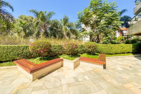 Apartamento à venda com 202m², 3 quartos e 4 vagasÁrea comum