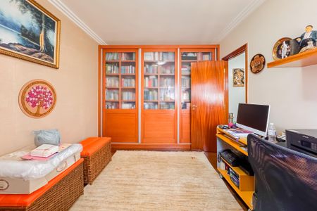 Apartamento à venda com 202m², 3 quartos e 4 vagasQuarto 1