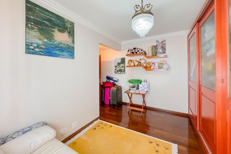 Apartamento à venda com 202m², 3 quartos e 4 vagasSuíte 2