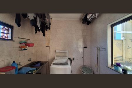 Casa à venda com 343m², 4 quartos e 6 vagasÁrea de Serviço