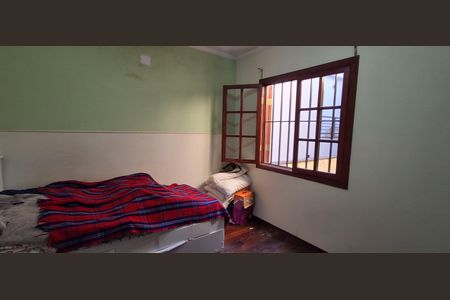 Casa à venda com 343m², 4 quartos e 6 vagasQuarto 2