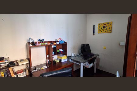 Casa à venda com 343m², 4 quartos e 6 vagasQuarto 1