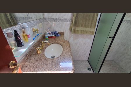 Casa à venda com 343m², 4 quartos e 6 vagasBanheiro Social