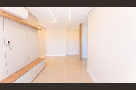 Sala de apartamento para alugar com 2 quartos, 61m² em Todos Os Santos, Rio de Janeiro