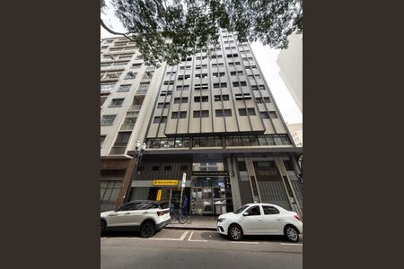Studio para alugar com 25m², 1 quarto e sem vaga Studio para alugar com 25m², 1 quarto e sem vagaFachada