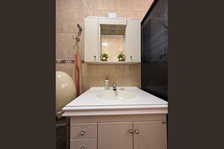 Studio para alugar com 25m², 1 quarto e sem vaga Studio para alugar com 25m², 1 quarto e sem vagaBanheiro social
